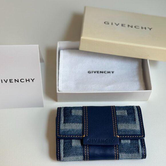 Givenchy Blue and Gray Key & Card Holder - Picture 4 of 6
